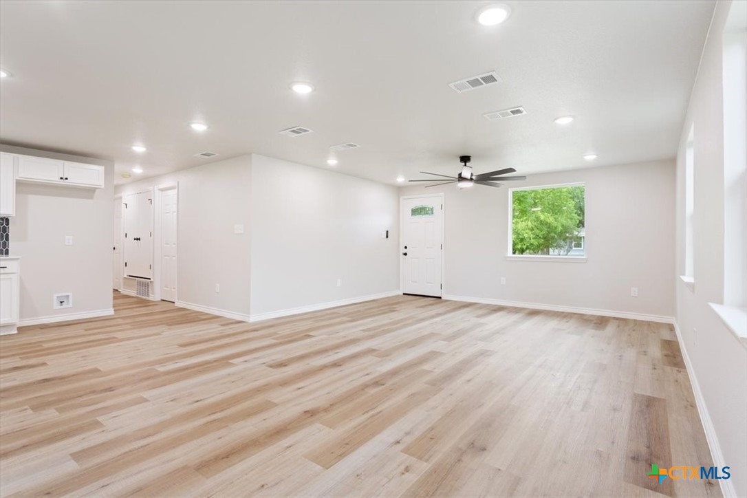 1208 Magnolia Street Property Photo 4