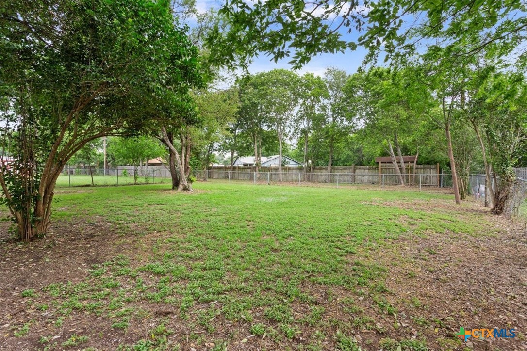 1208 Magnolia Street Property Photo 25