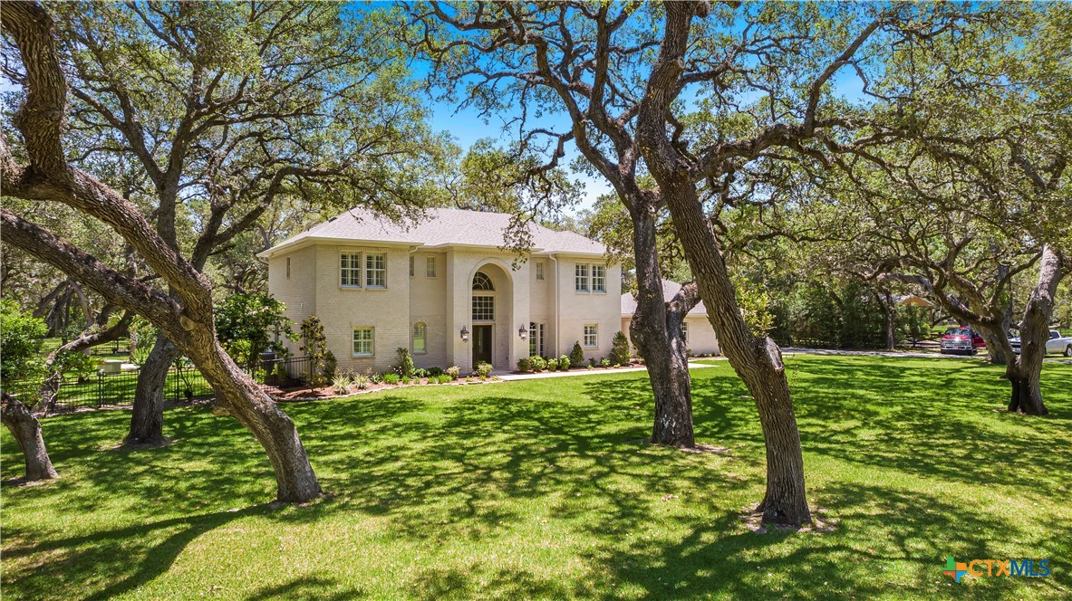 313 Treasure Oaks Road Property Photo