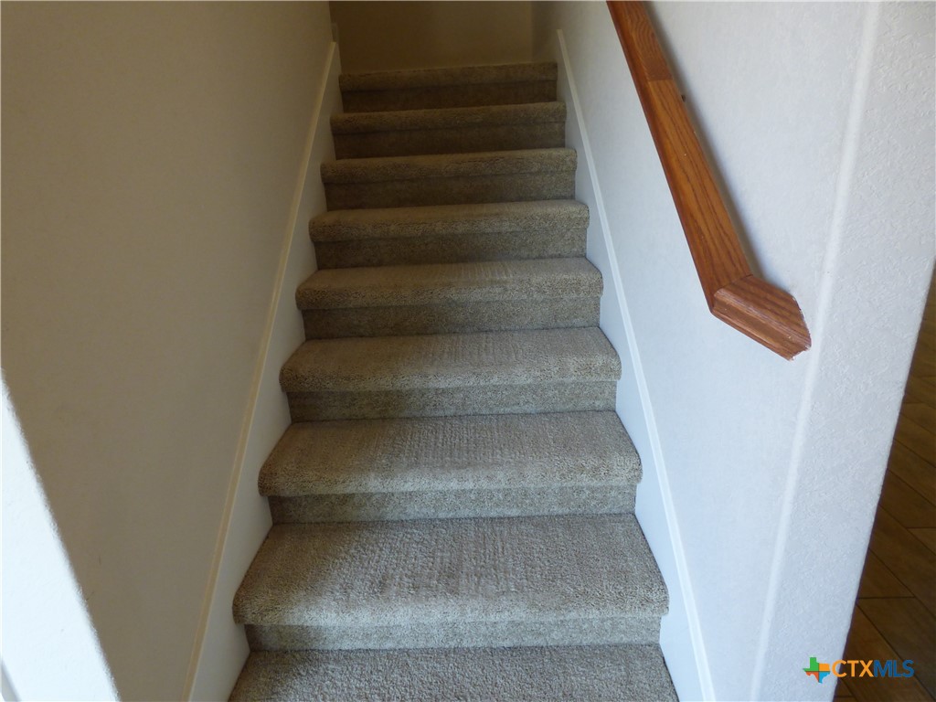 918 Crystal Brook Cove Property Photo 20