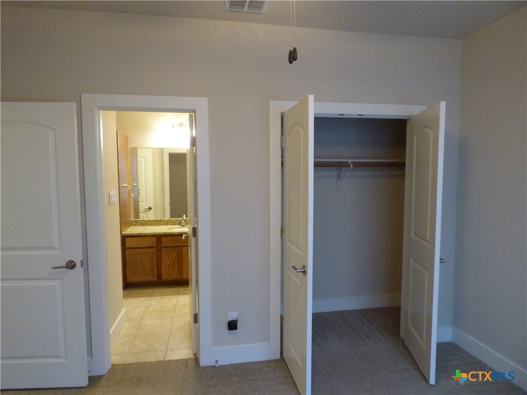 918 Crystal Brook Cove Property Photo 25