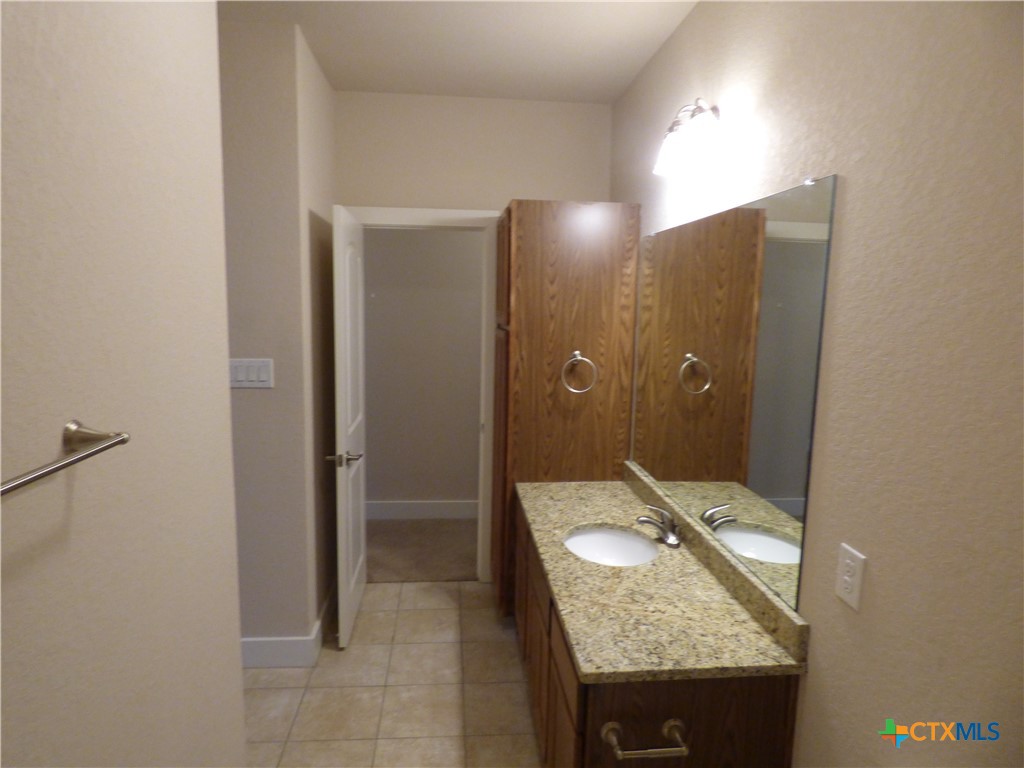 918 Crystal Brook Cove Property Photo 27