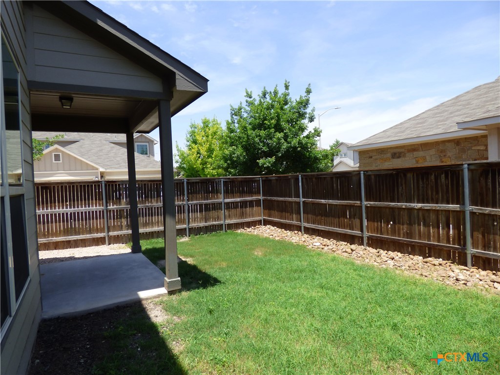 918 Crystal Brook Cove Property Photo 37