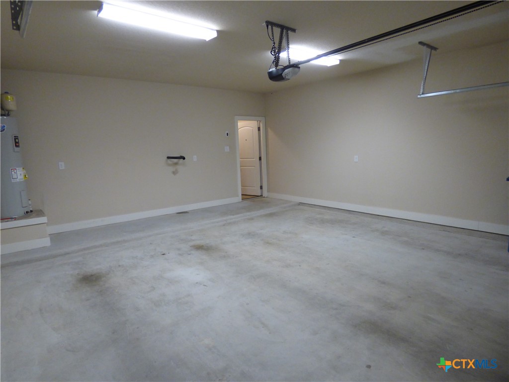 918 Crystal Brook Cove Property Photo 42