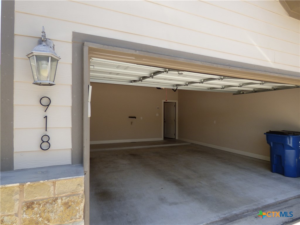 918 Crystal Brook Cove Property Photo 43