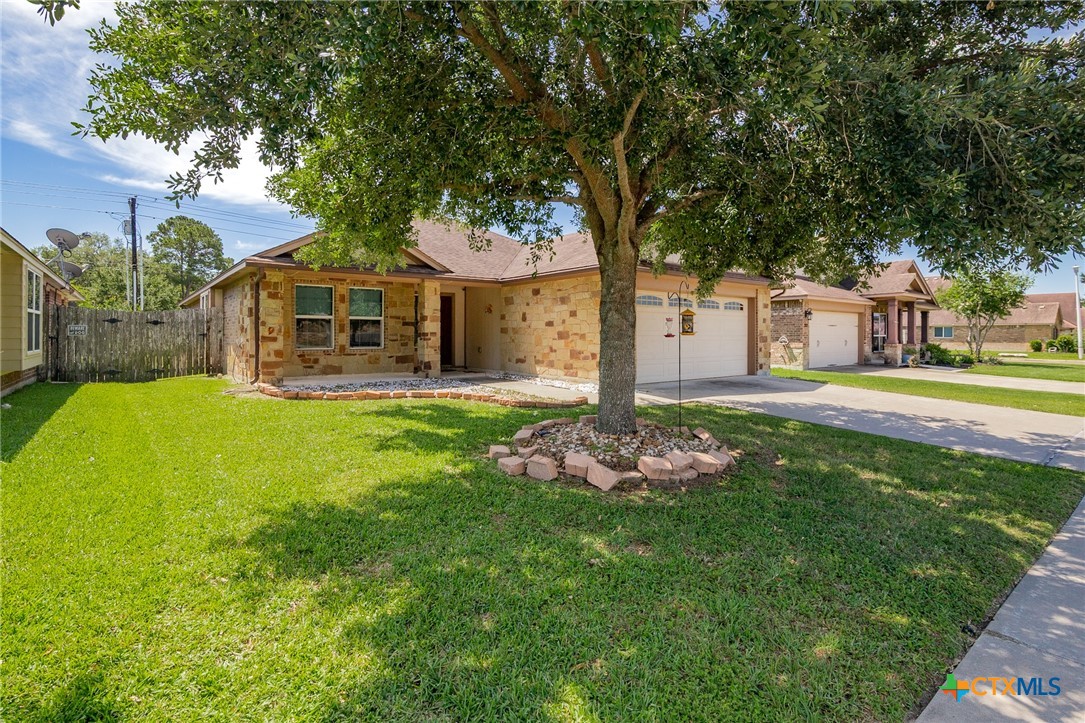 203 Terravista Trail Property Photo 3