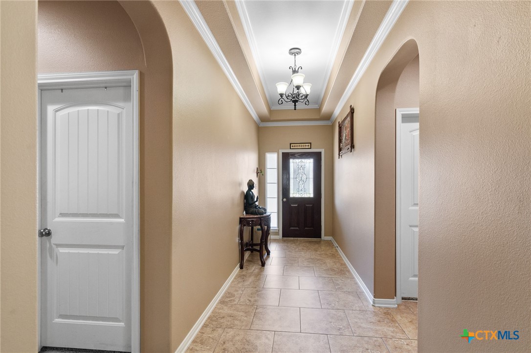 106 Sandstone Court Property Photo 7
