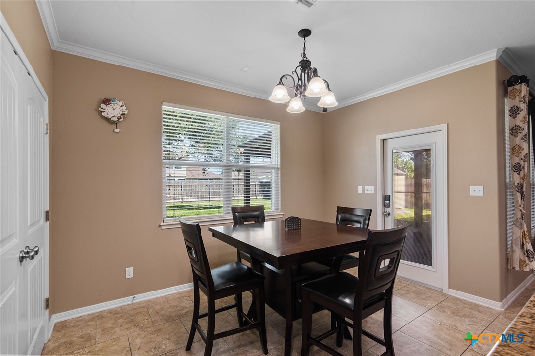 106 Sandstone Court Property Photo 18