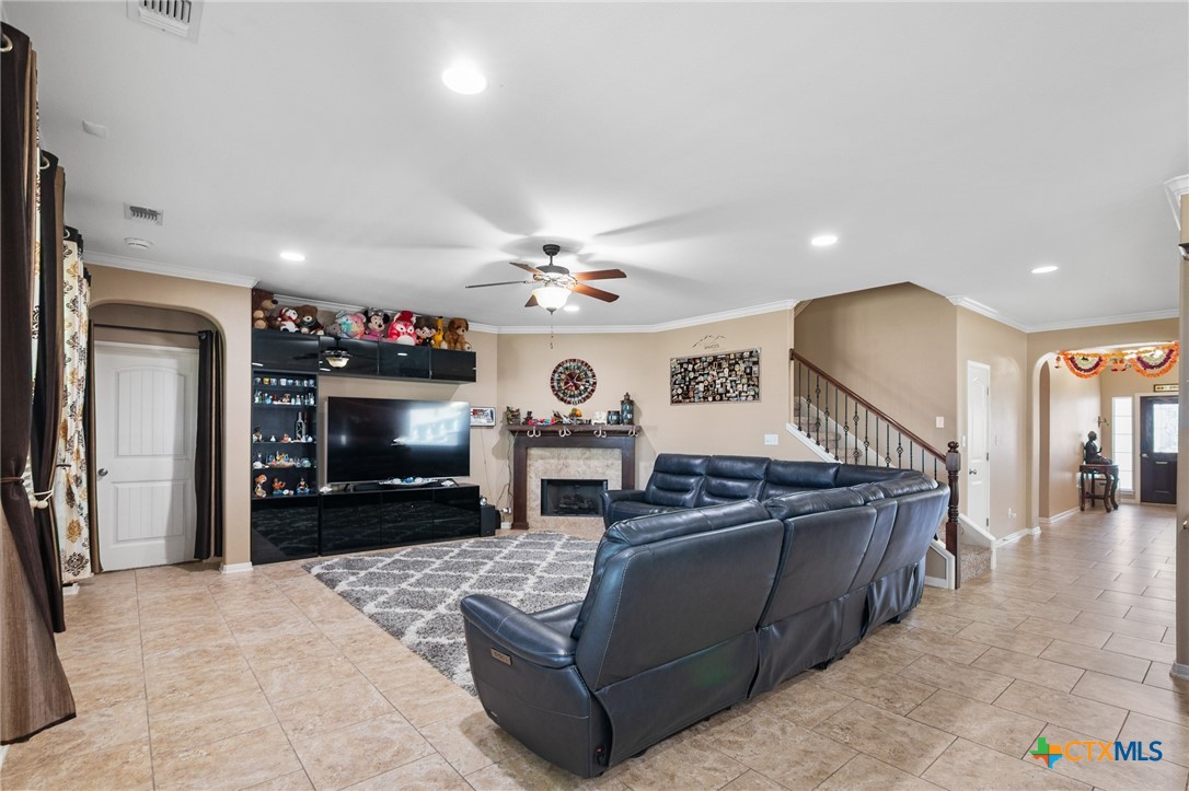106 Sandstone Court Property Photo 22