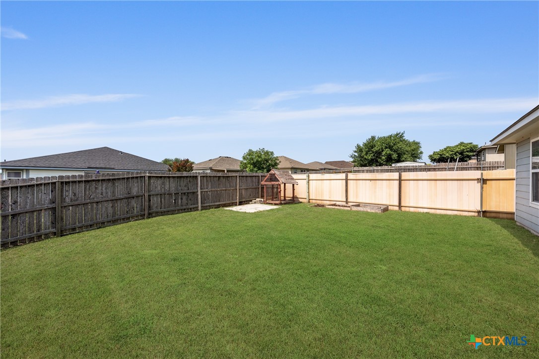 2215 Bellmont Property Photo 30