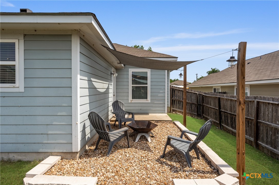 2215 Bellmont Property Photo 32