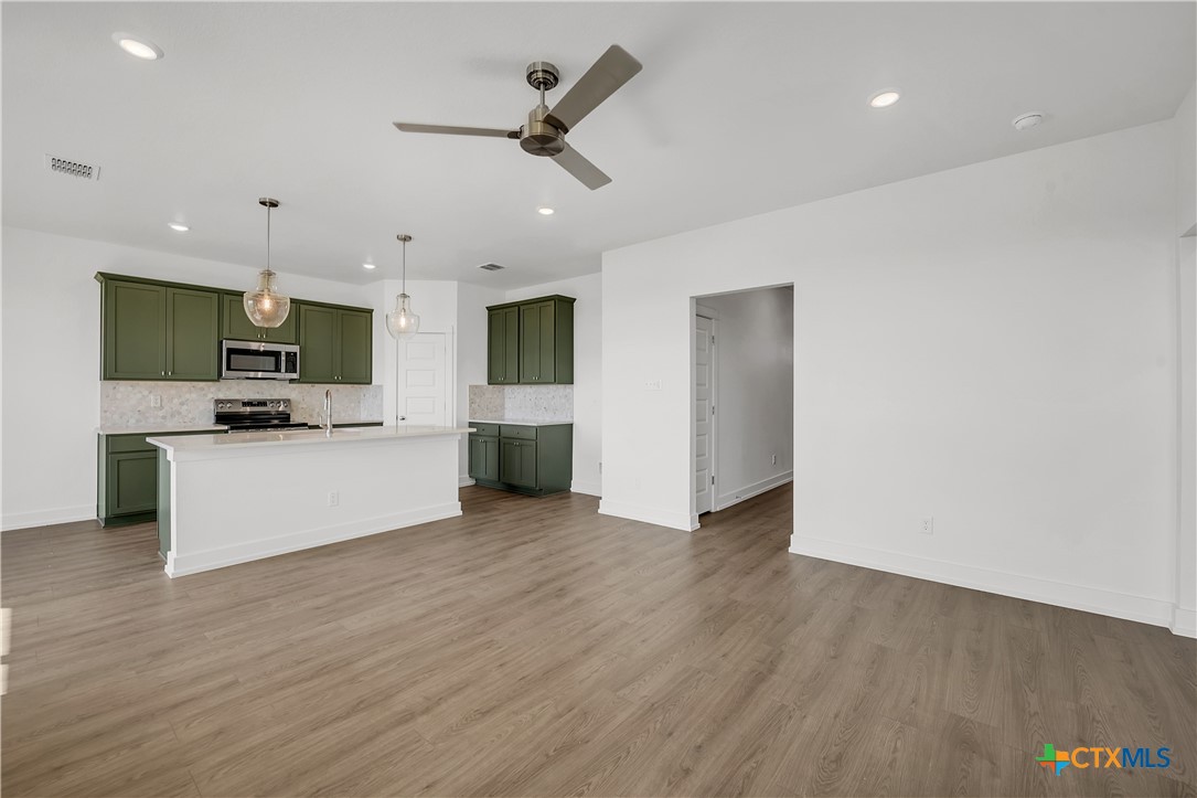 1715 Bear Grass Ridge Road Property Photo 3