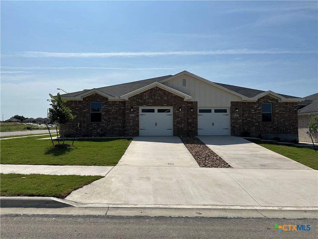 5102 Rose Petal Court Property Photo 1