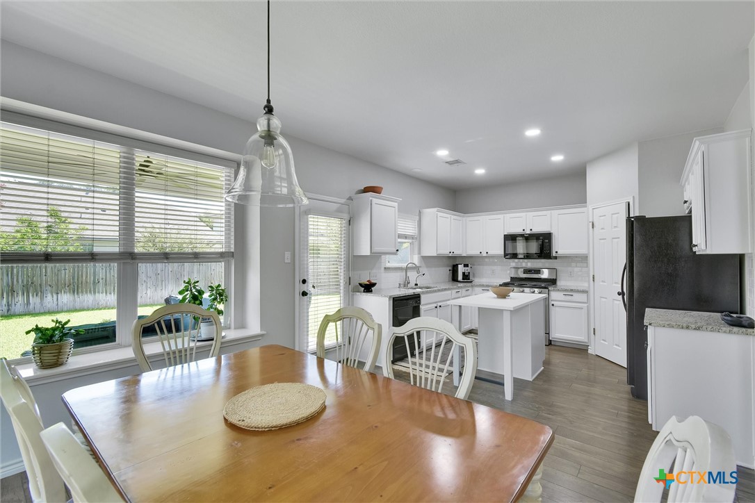 3405 Campanella Drive Property Photo 8