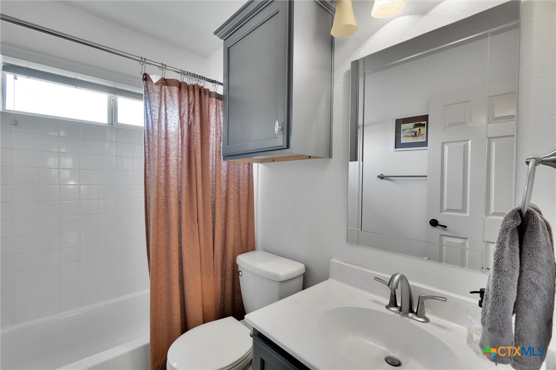 3405 Campanella Drive Property Photo 24