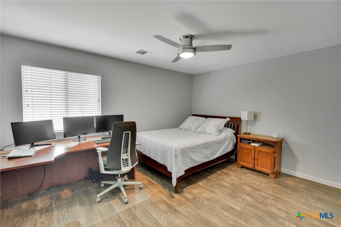 3405 Campanella Drive Property Photo 27