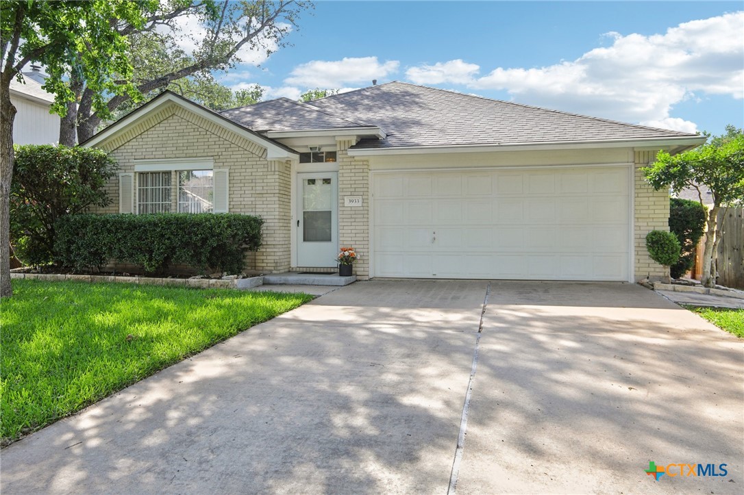 3933 Kristencreek Lane Property Photo 1