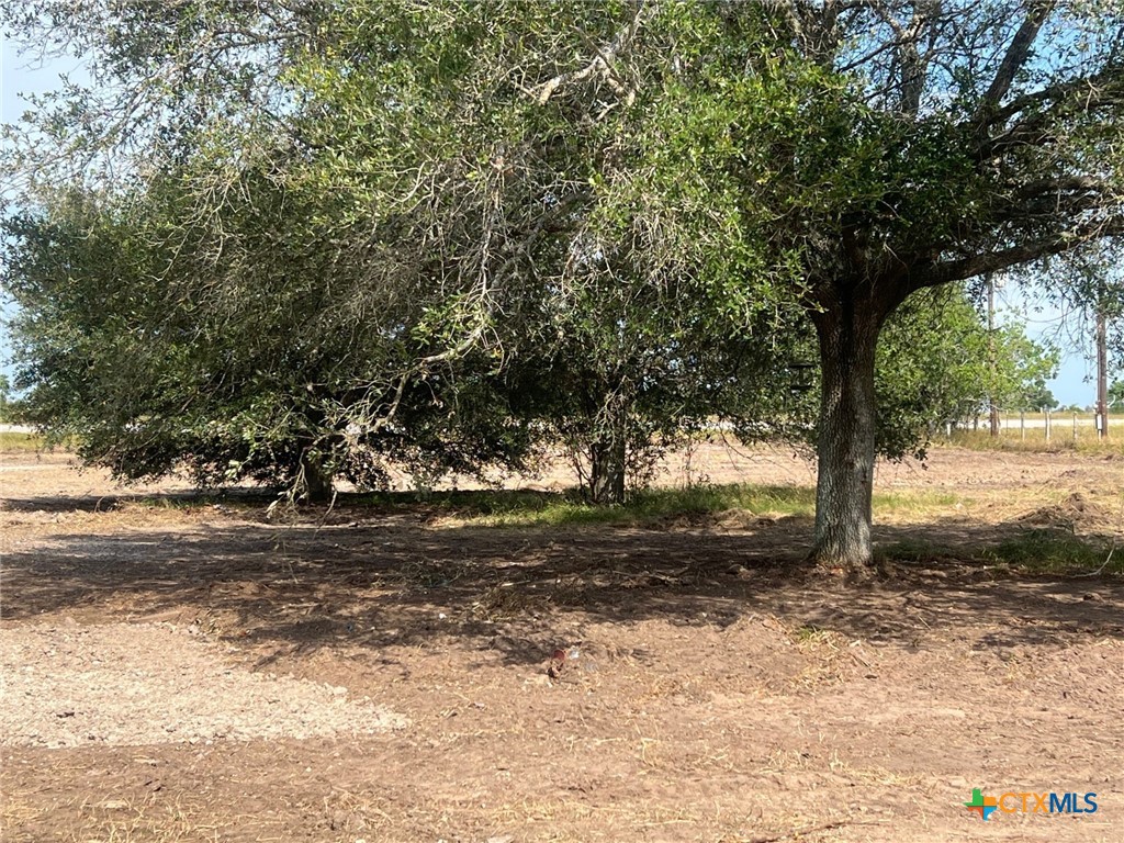 25027 N Us Hwy 77 Highway Property Photo 1