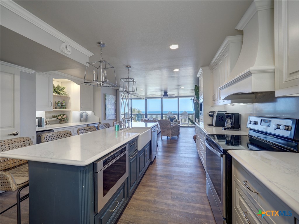 6021 State Highway 361 109 Property Photo 4