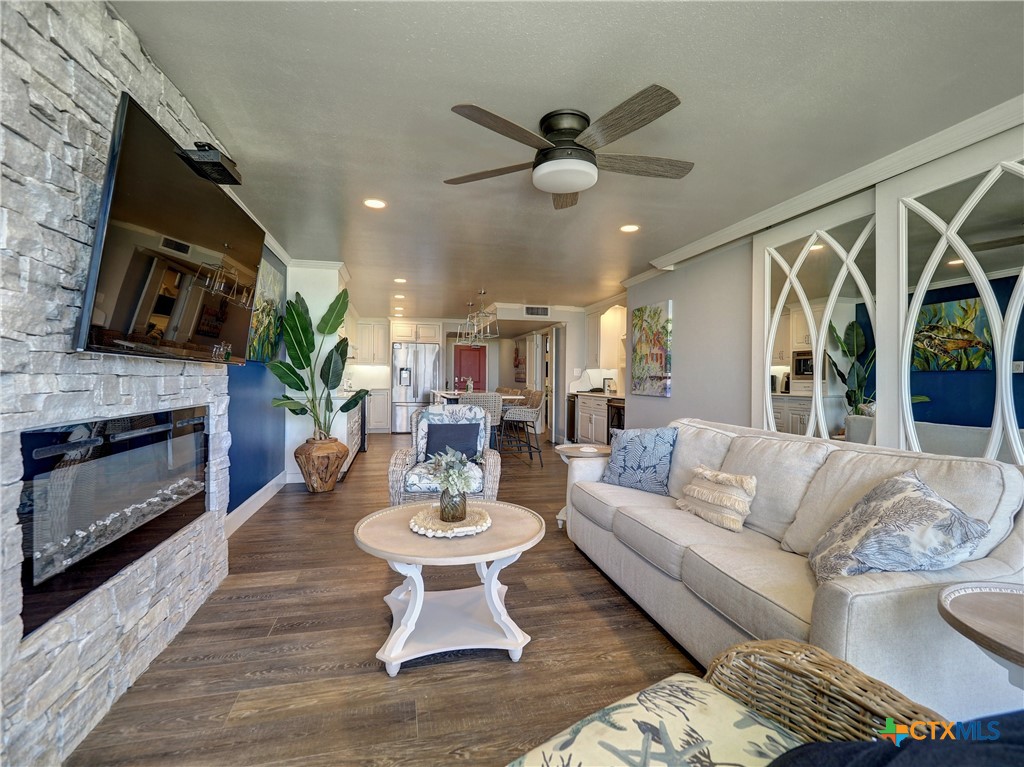 6021 State Highway 361 109 Property Photo 9