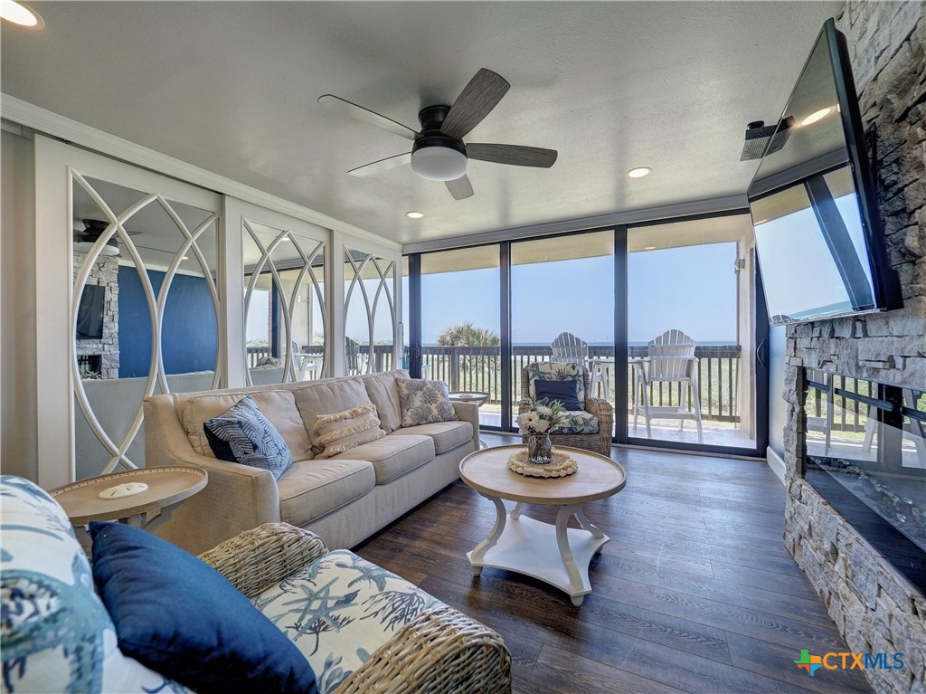 6021 State Highway 361 109 Property Photo 12