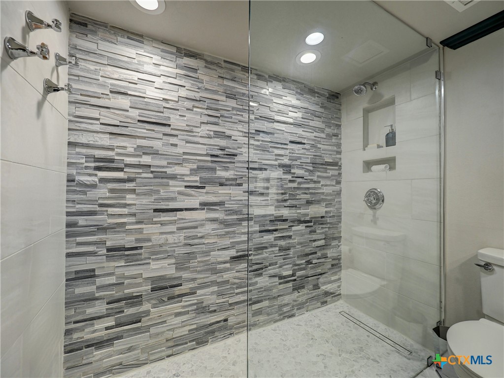 6021 State Highway 361 109 Property Photo 25