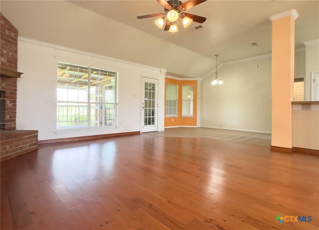 12169 Oakalla Road Property Photo 7