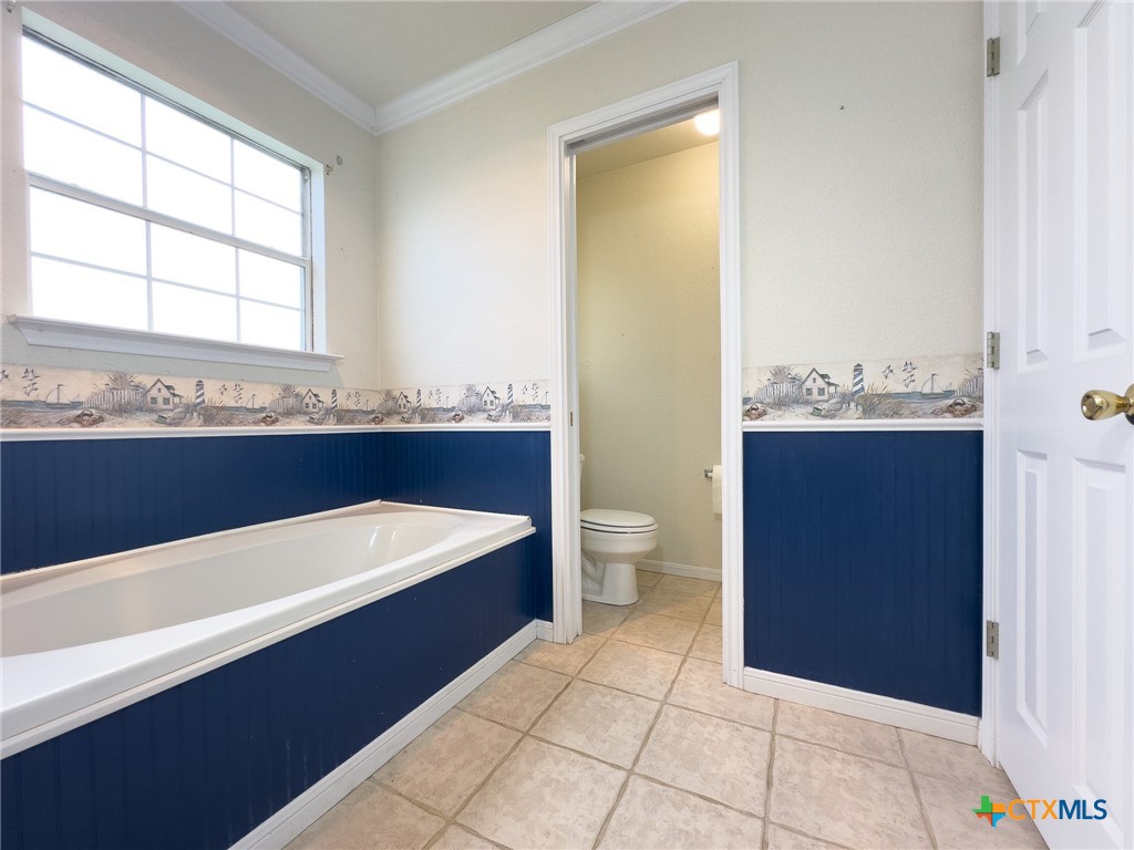 12169 Oakalla Road Property Photo 17