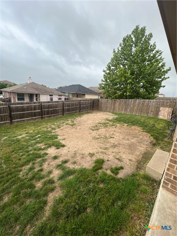 9512 Rogano Court Property Photo 14