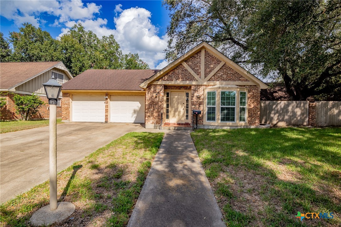 104 Salisbury Lane Property Photo