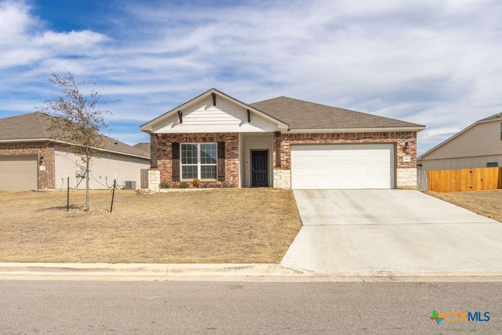 5410 Friars Loop Property Photo 1