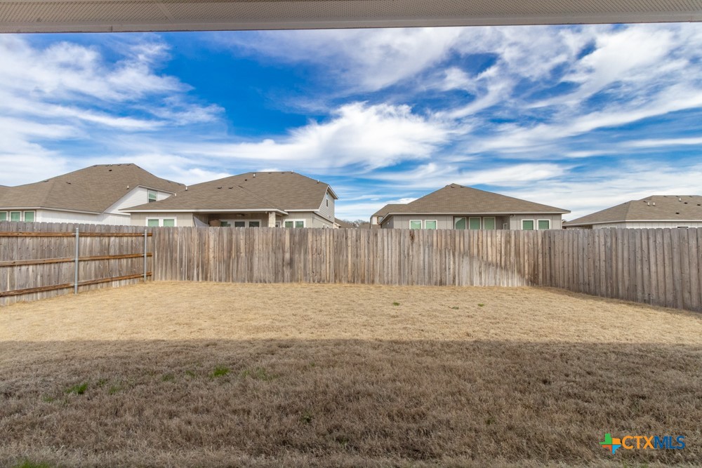 5410 Friars Loop Property Photo 25