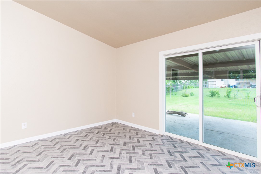 1312 Stephen Street Property Photo 5