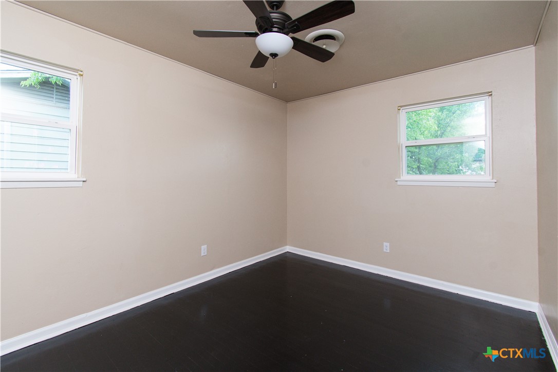 1312 Stephen Street Property Photo 12