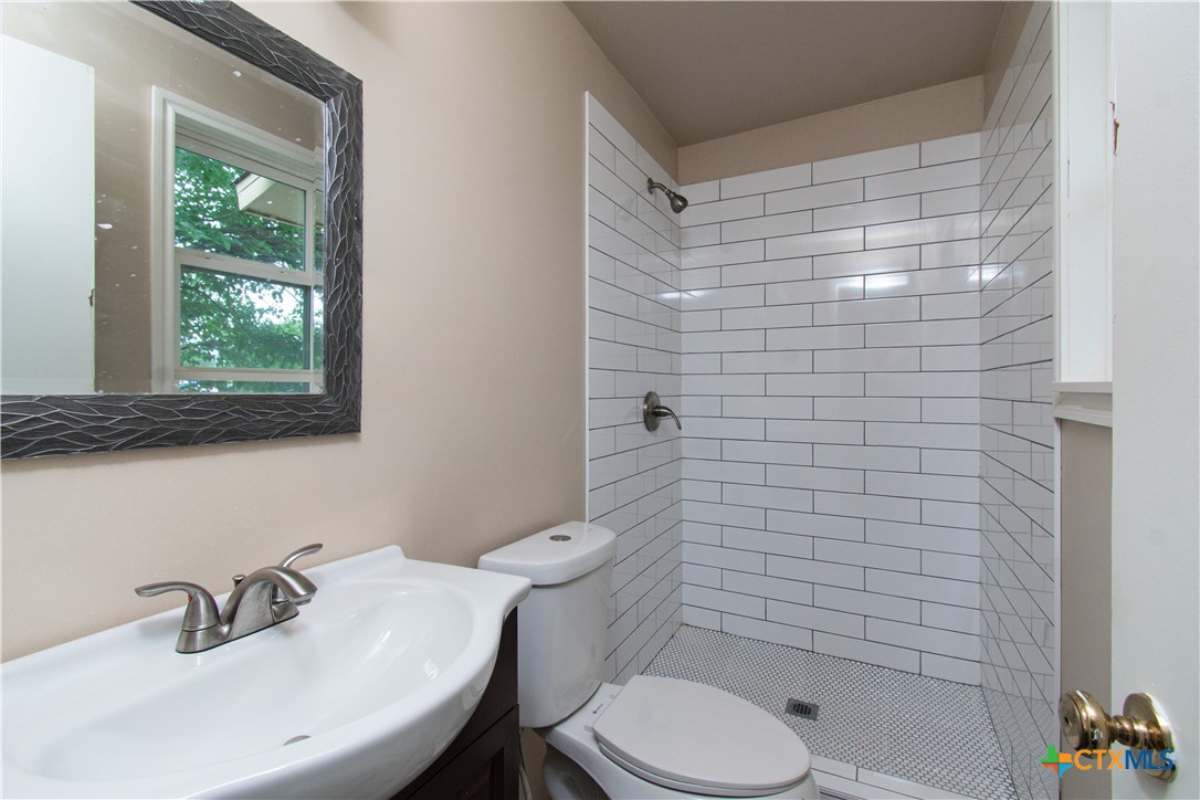 1312 Stephen Street Property Photo 18