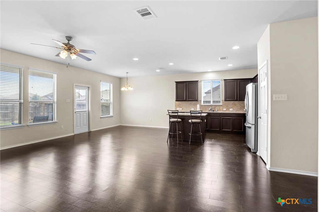 1203 Daffodil Drive Property Photo 13