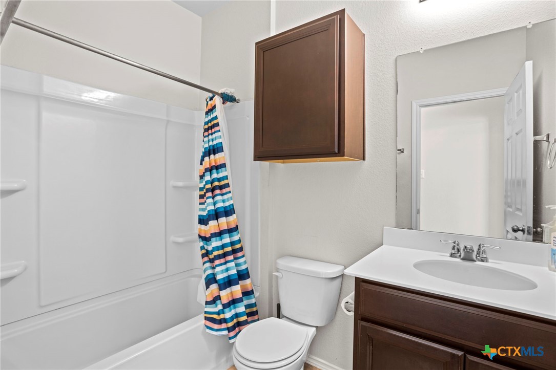 1203 Daffodil Drive Property Photo 19
