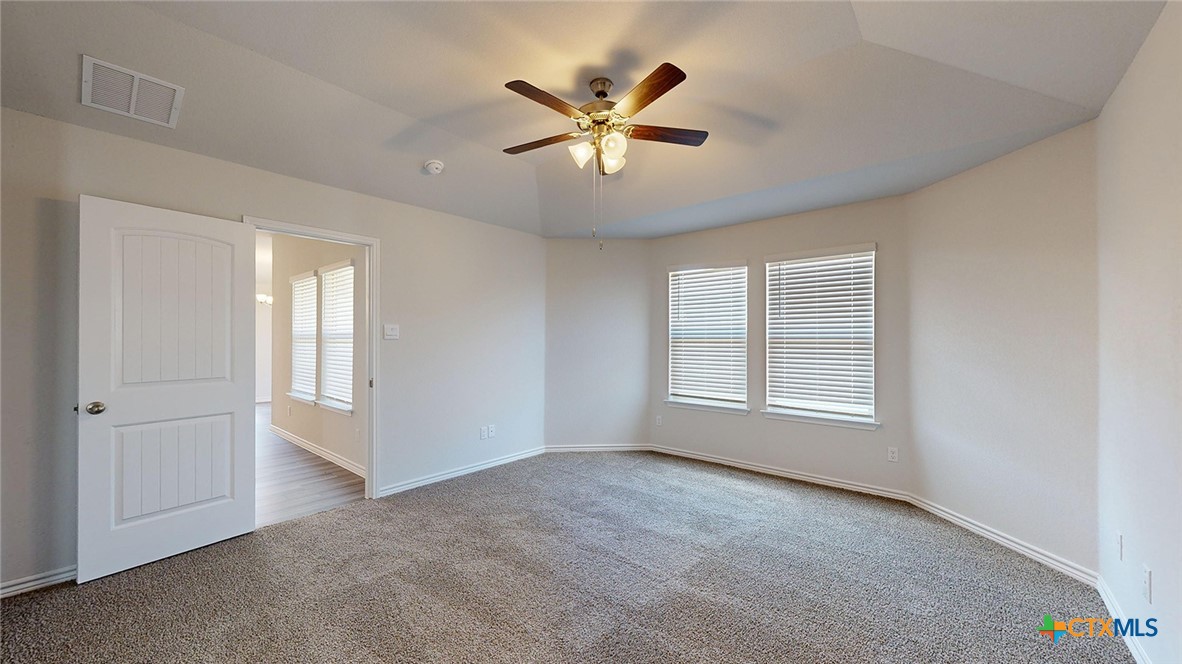 4012 Hayes Court Property Photo 16