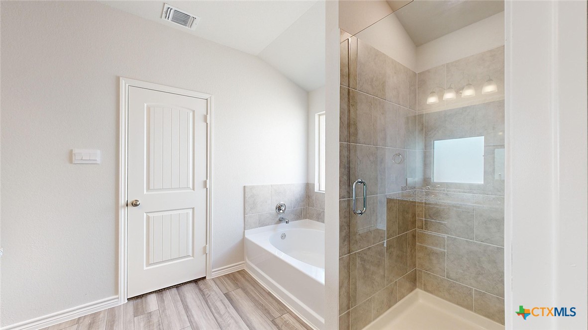 4012 Hayes Court Property Photo 21