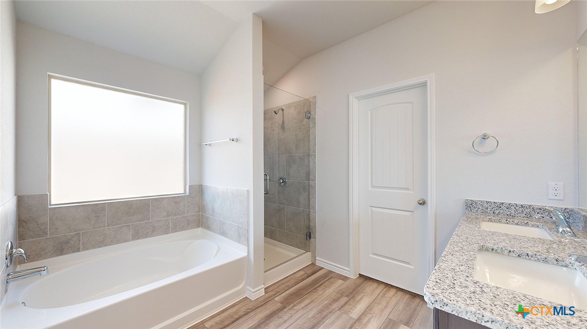 4012 Hayes Court Property Photo 23