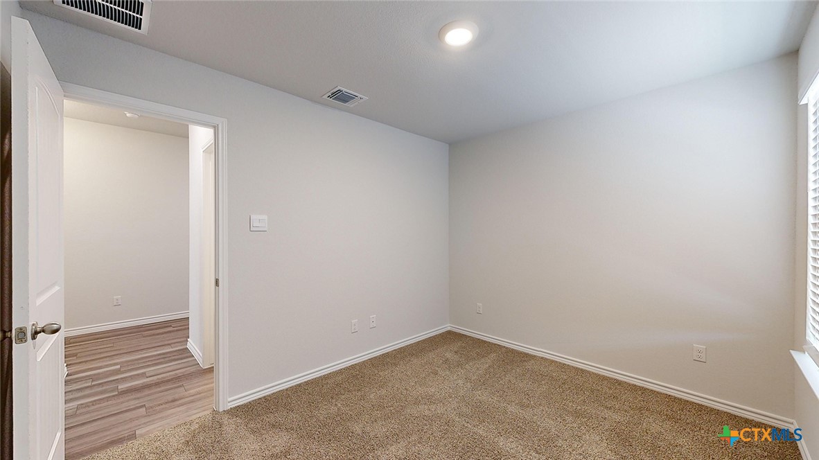 4012 Hayes Court Property Photo 27