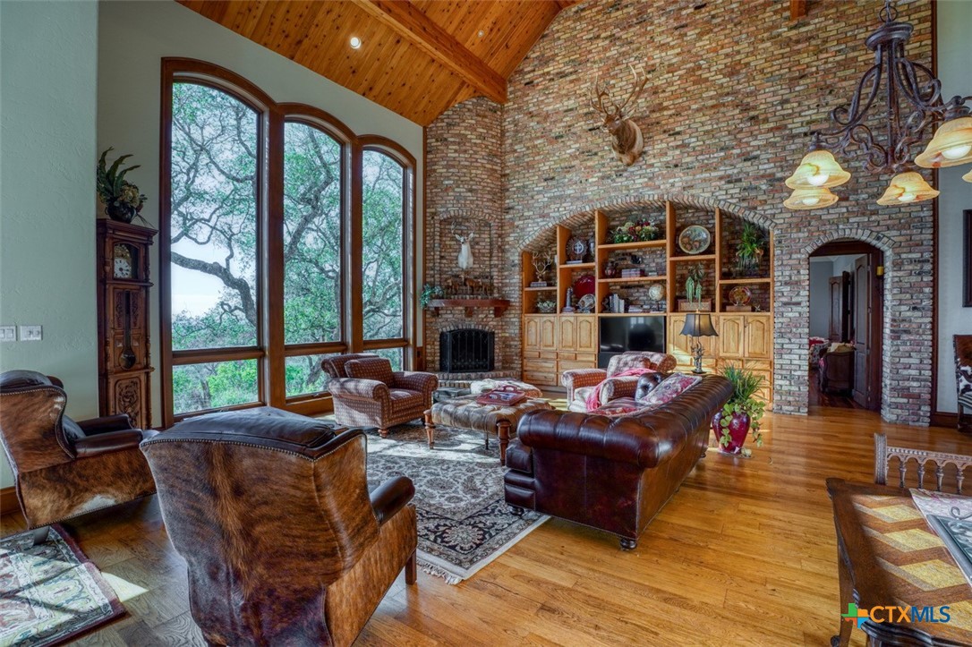 530 Scenic View Drive Property Photo 13