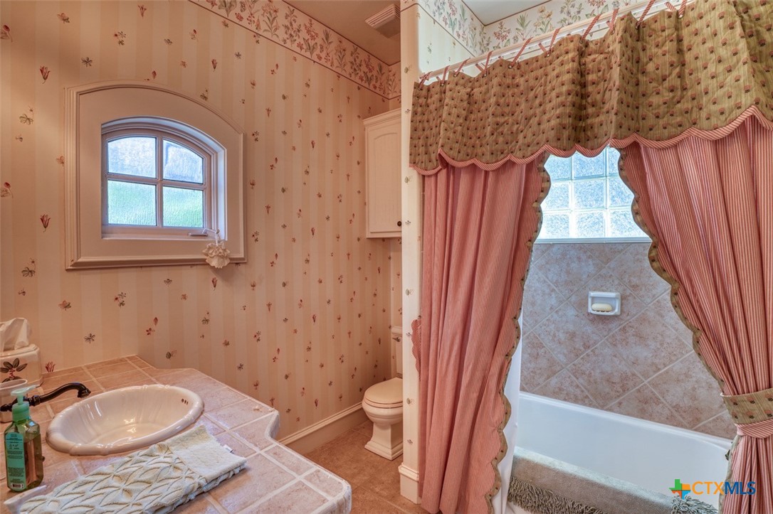 530 Scenic View Drive Property Photo 39