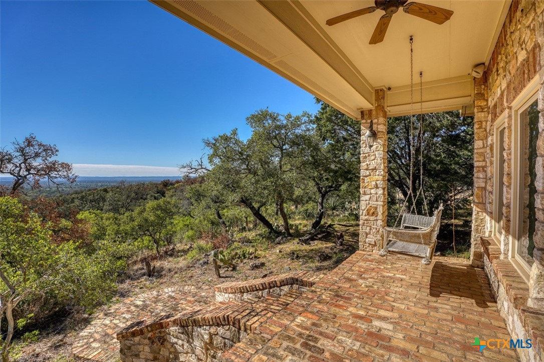 530 Scenic View Drive Property Photo 40
