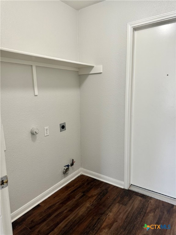 221 Sunshadow Drive Property Photo 12