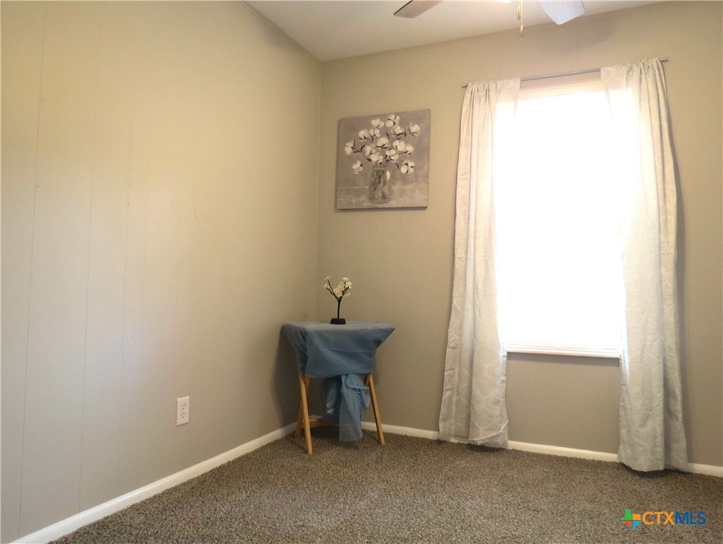 103 W Outer Drive Property Photo 7