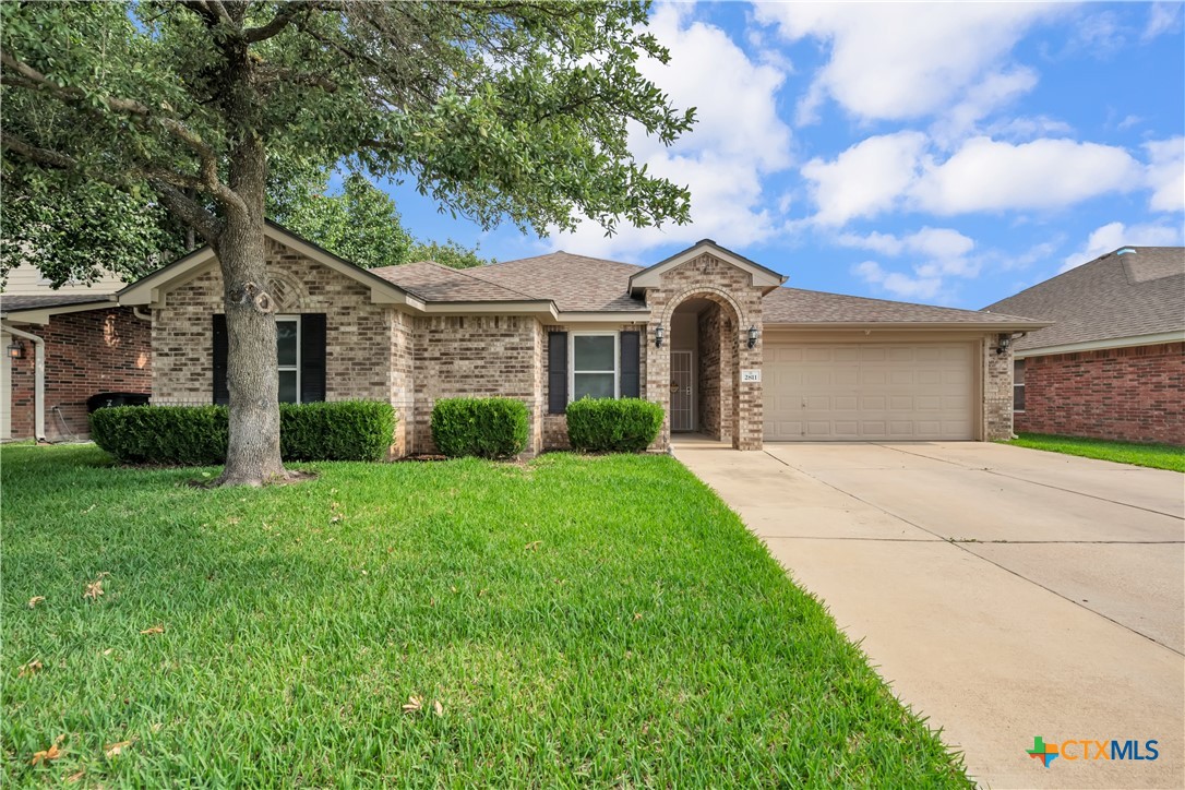 2811 Phoenix Drive Property Photo