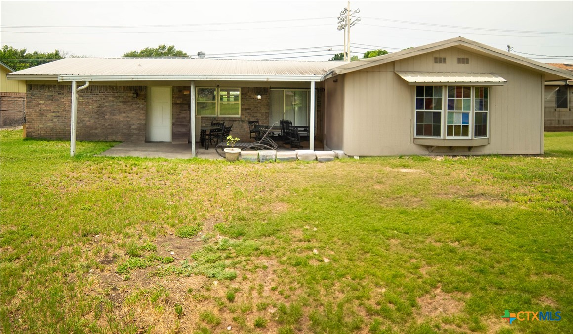 1906 N 60th Street Property Photo 6