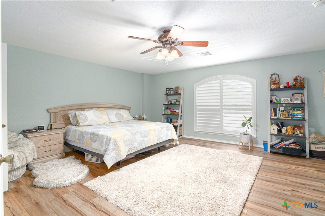 334 Sorenstam Way Property Photo 8