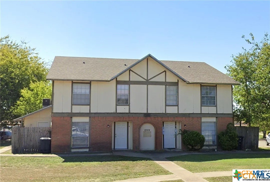 4504 Hunt Circle Property Photo